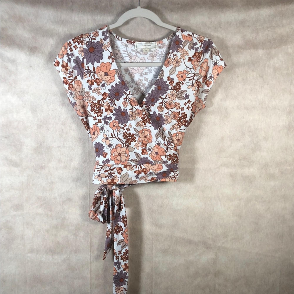 Floral‎ V-Neck Wrap Blouse